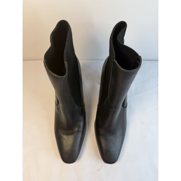 Vince Camuto Sarlaa Ribbed Ankle Booties Women Size 9M Black Block Heel Modern - Picture 3 of 15